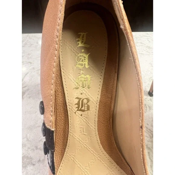 L.A.M.B. Fen tan and brown Leather square Toe Platform Pumps Size 7B